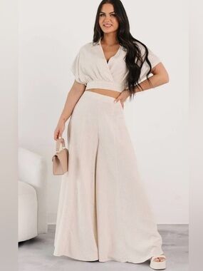 HYFVE Wide Leg 2-Piece Set in Cream Ivory Size L